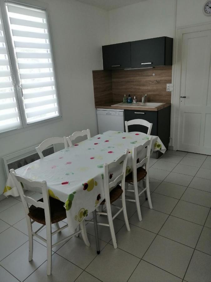 Gîte en Brenne Les Chênes Merigny Extérieur photo